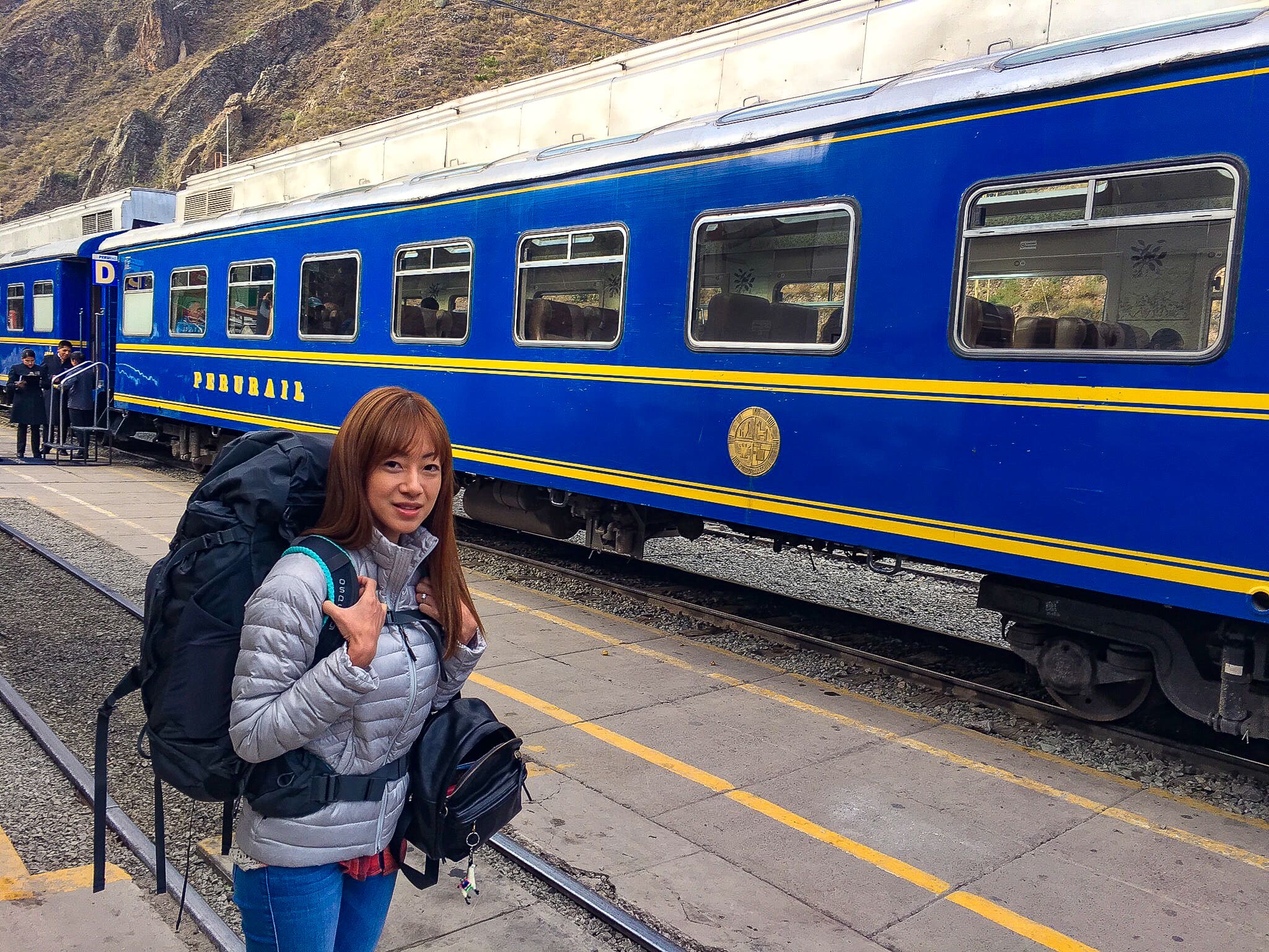 aguas calientes perurail train
