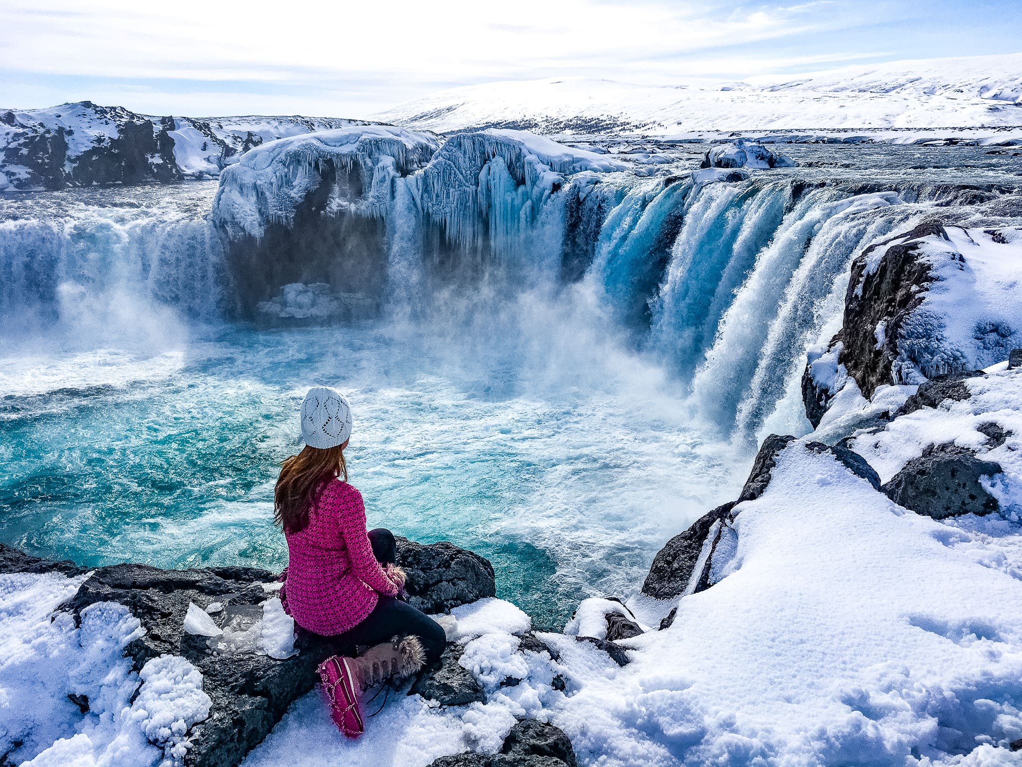 iceland godafoss waterfall